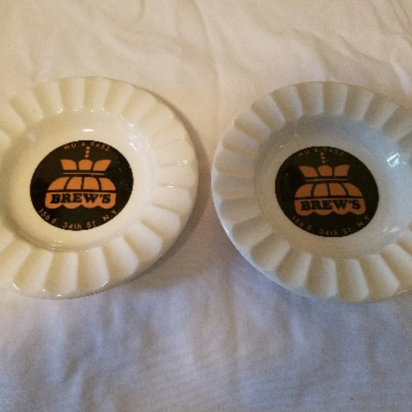 Vintage 2 Brews Pub Ashtray - Picture 5 of 5